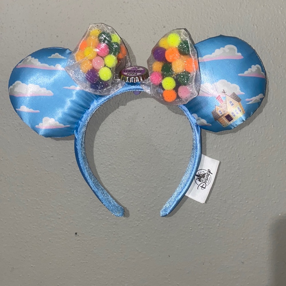 Up Mickey ears